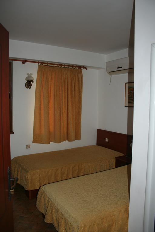 Todorova House Hotel Zlatograd Exterior photo
